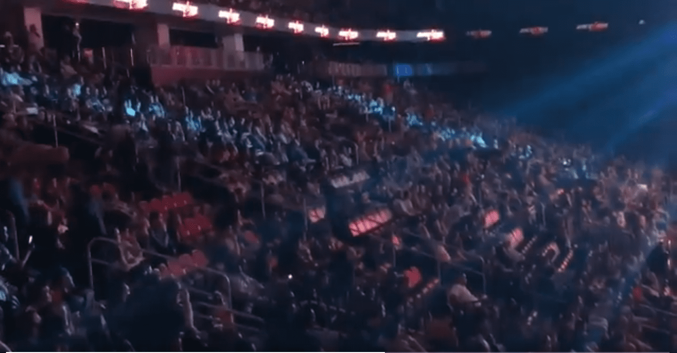 Footage of Fans Walking Out During Roman Reigns vs. Samoa Joe