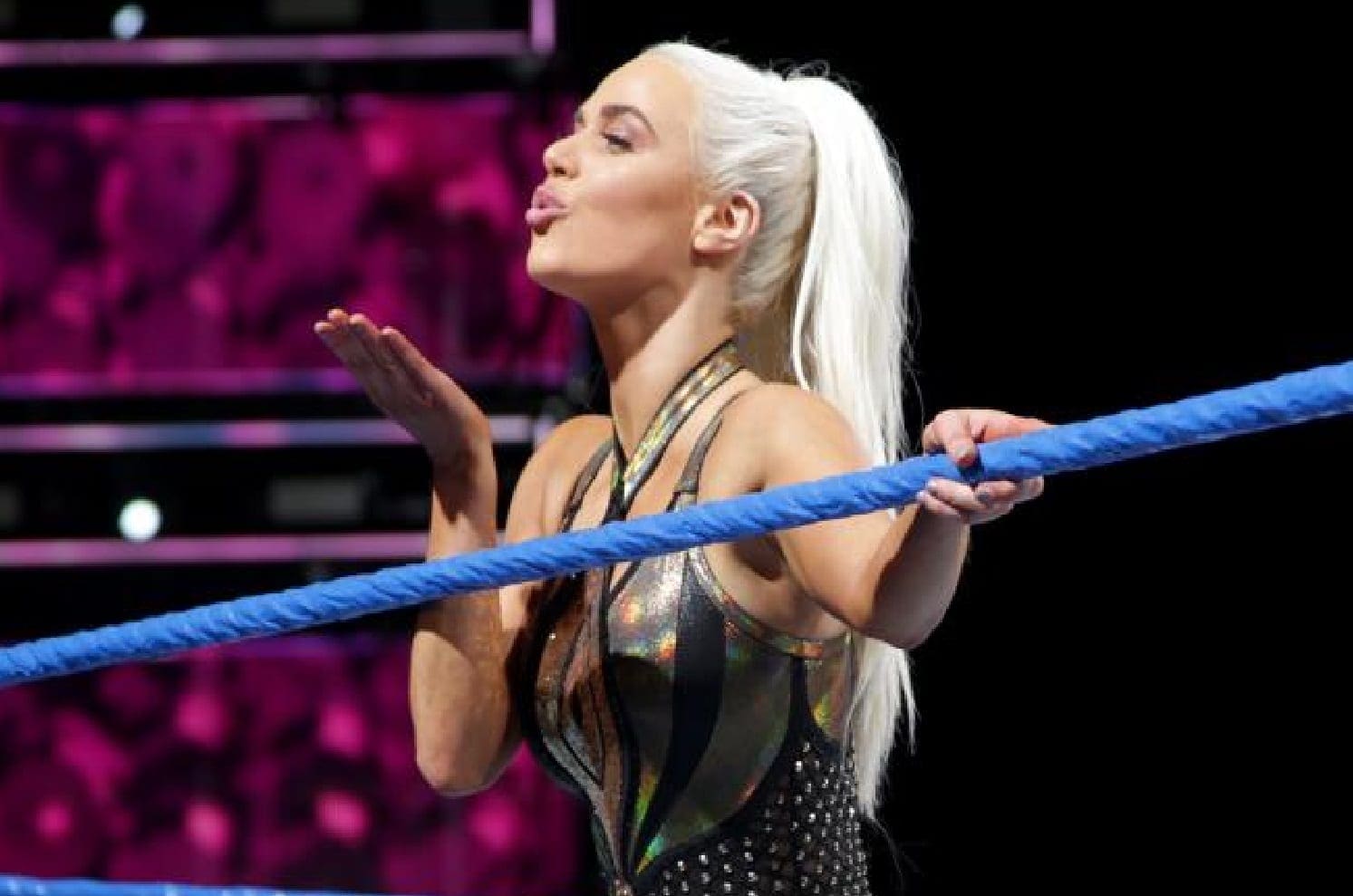 Lana Taking Bumps Off Ladders To Prepare For Money In The Bank