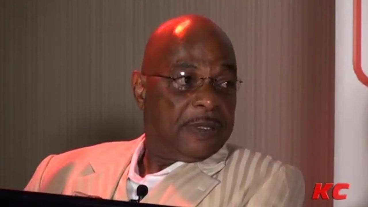 Teddy Long Announces That His Wife Has Passed Away