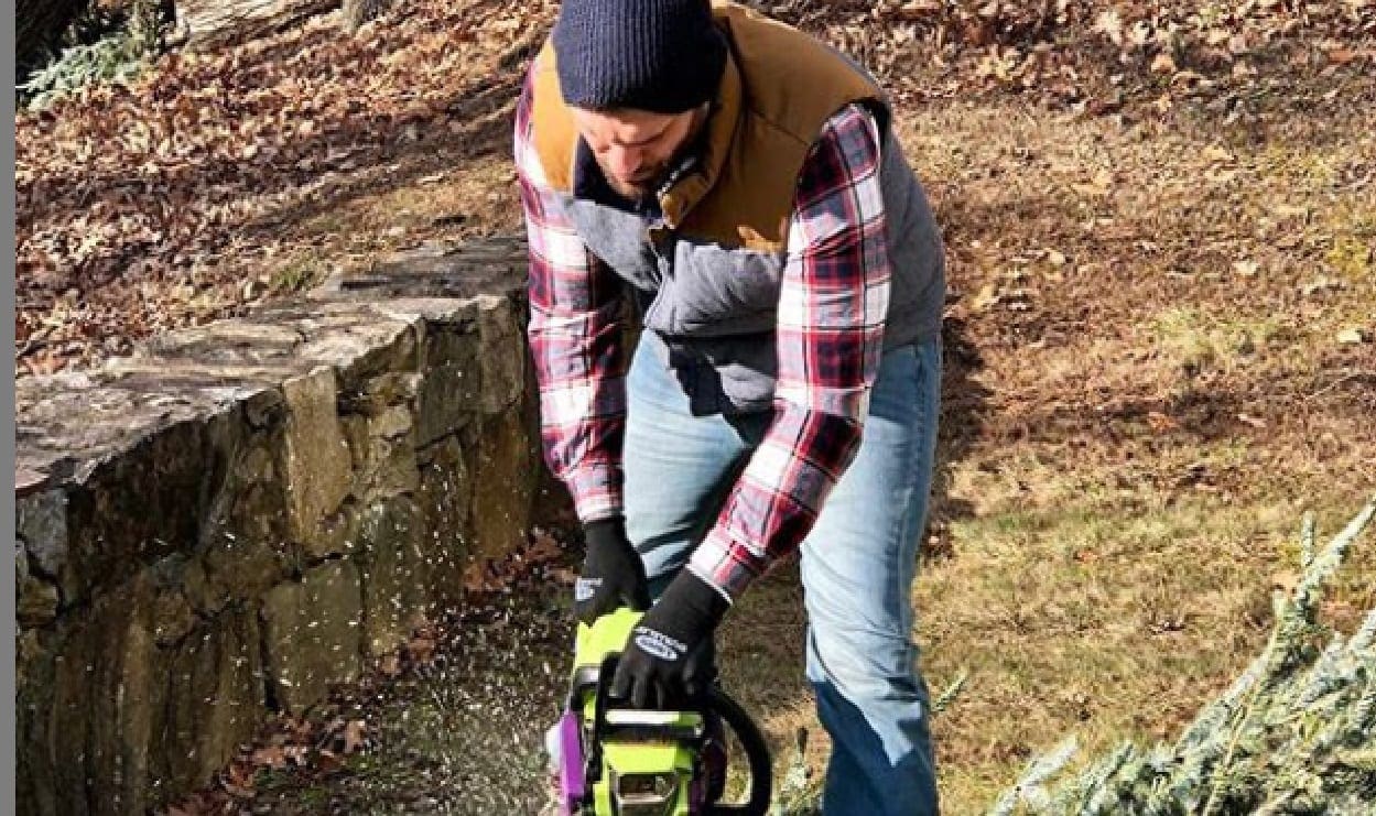 Corey Graves Is Quick To Move On From Christmas & He Uses A Chainsaw To Do It