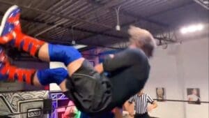 NBA New York Knicks Star Chokeslams WWE Superstar