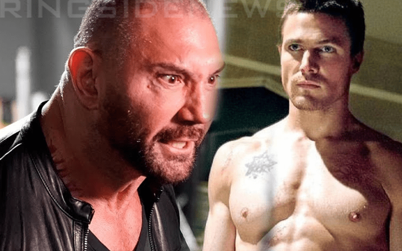 Stephen Amell To Batista: ‘Please Don’t Kill Me’