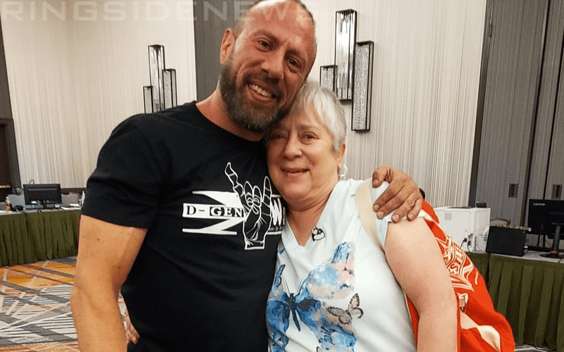 Chyna’s Mom & X-Pac Reunite At WWE Hall Of Fame