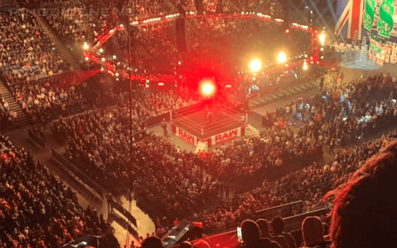 WWE Botches Lighting & Blinds London Fans During RAW