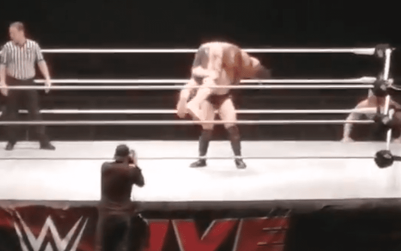 Daniel Bryan Uses GTS At WWE Live Event After ‘CM Punk’ Chants Break Out