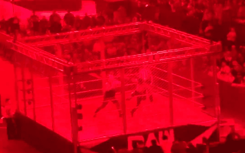 Watch Seth Rollins vs Bray Wyatt In Steel Cage Take Place After RAW