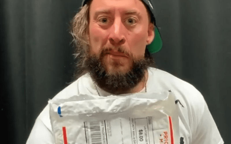 Enzo Amore Delivers Message From Big Cass To Fans