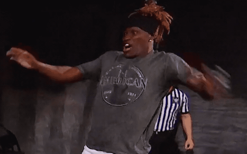 R-Truth Wins WWE 24/7 Title For The 20th Time At Hell In A Cell
