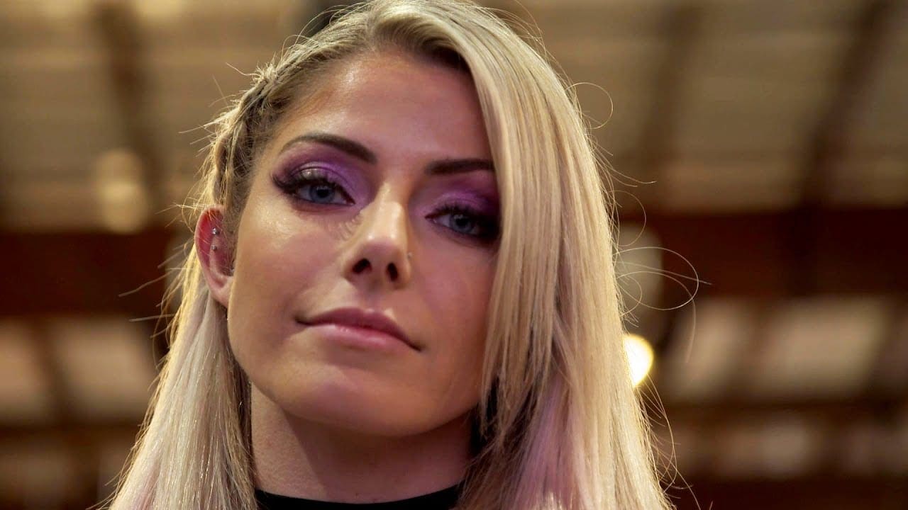 Alexa Bliss Returns To WWE Performance Center Roots