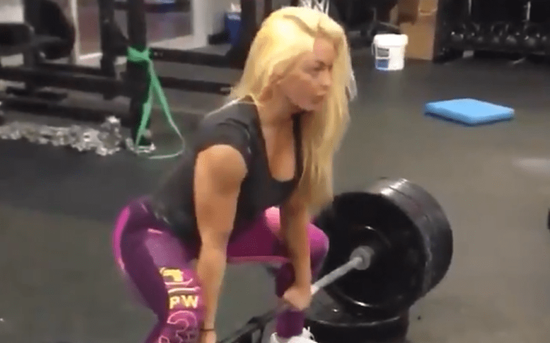 Mandy Rose Hits The Gym Hard In Defiance Of Coronavirus