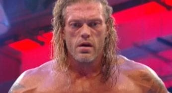 Edge Provides Injury Update & Shows Off Gnarly Surgery Scar