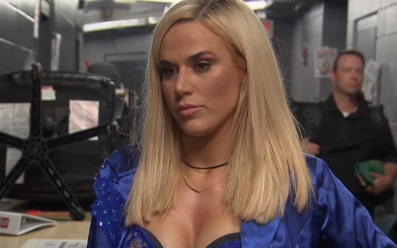 Lana Threatens To Leave Social Media If Cyber Bullying Doesn’t Stop