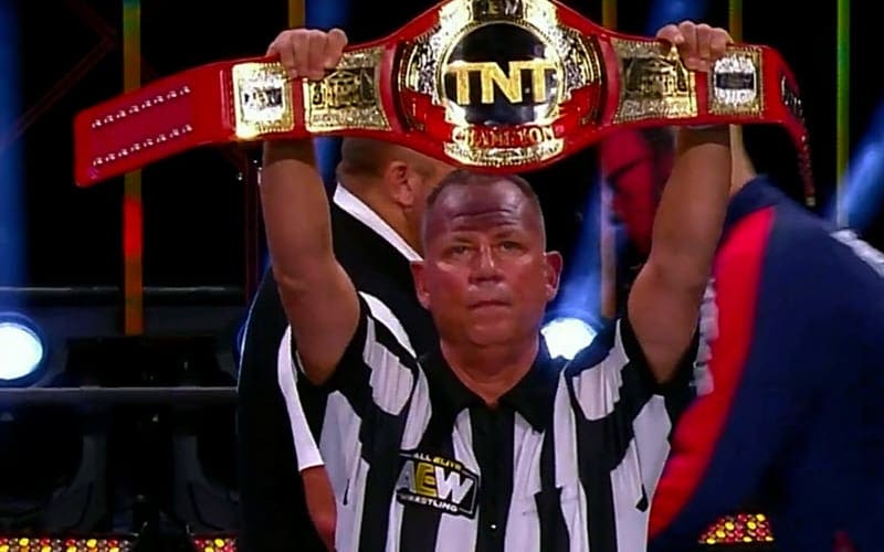 Former WWE Referee Mike Chioda Debuts On AEW Dynamite