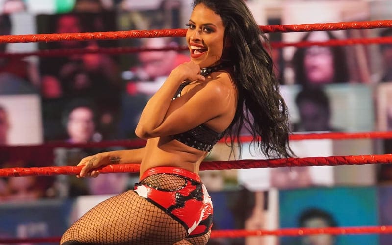 Zelina Vega Paid Tribute Aaliyah With Wrestling Gear On WWE RAW This Week