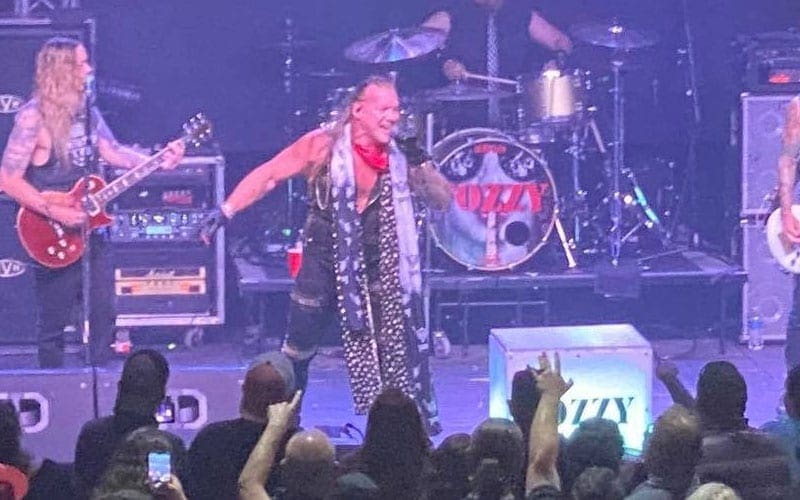 Fozzy Played Concert Now Associated With Over 250,000 New Coronavirus Cases