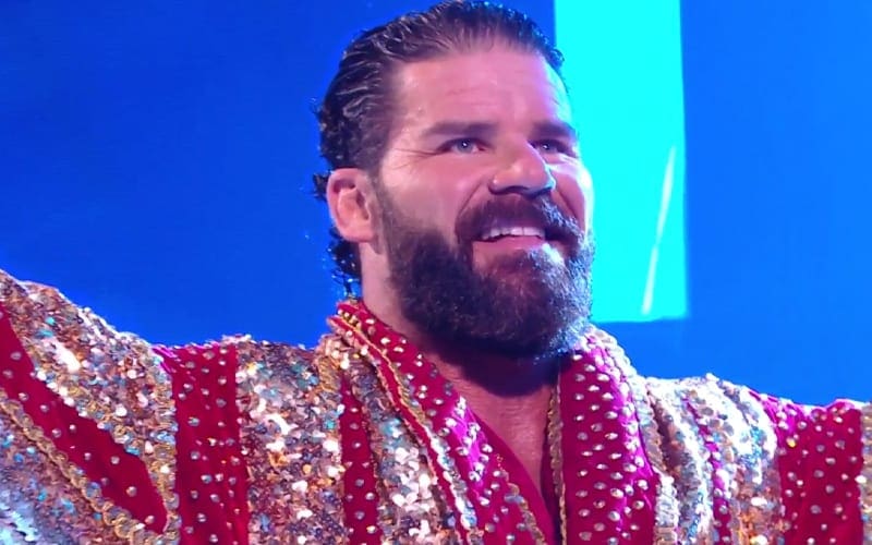 Robert Roode Brings Back Old Glorious Entrance On WWE NXT 2.0
