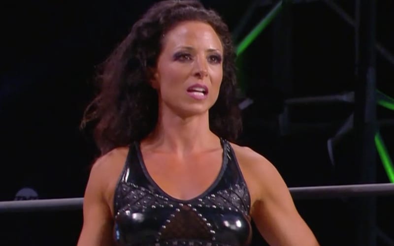 AEW Announces Serena Deeb Has Signed Contract With The Company