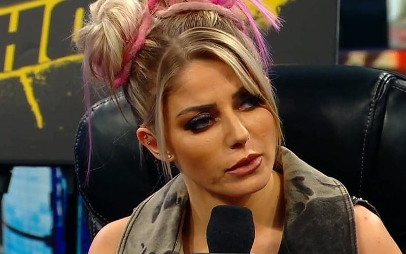 Alexa Bliss Calls Out Fan For Body Shaming Her Backside