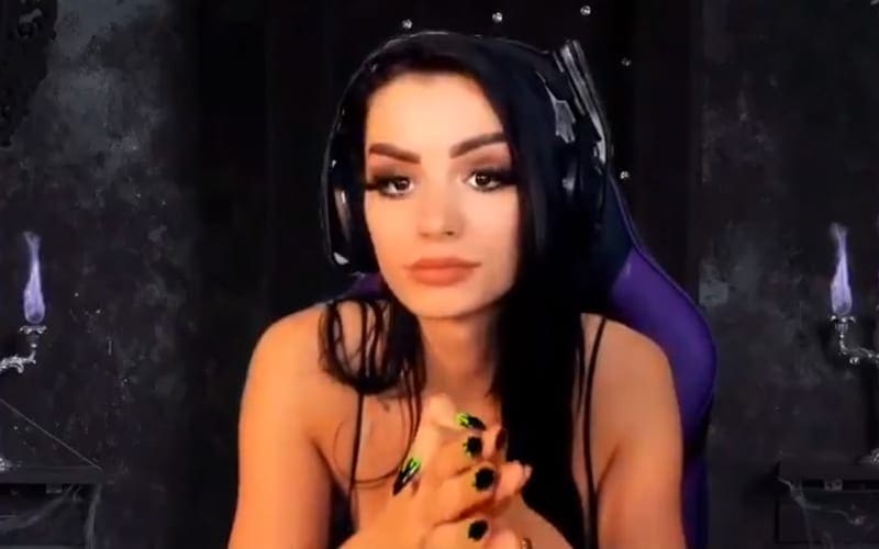 Paige Breaks Down During Twitch Stream Saying She Can’t Deal With WWE Anymore