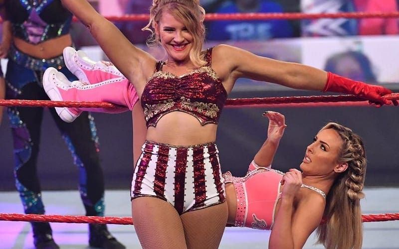 Lacey Evans Throws Shade At Peyton Royce — ‘Thanks For Nothing’