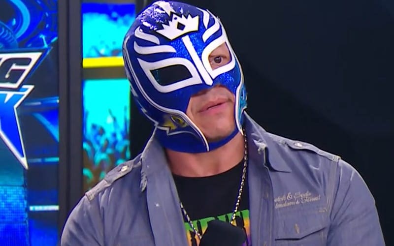 Rey Mysterio On Pressure To Win Tag Team Titles With Son Dominik