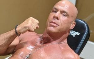 Kurt Angle Drops Impressive Gym Selfie ‘Feeling Like I’m In My 30’s’