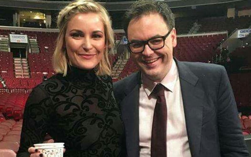 Renee Paquette Shows Love To Mauro Ranallo During Mike Tyson vs Roy Jones Jr Fight