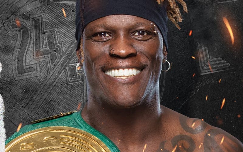 R-Truth Regains WWE 24/7 Title At Survivor Series