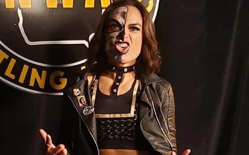 Thunder Rosa Takes Aim At Sexist Pro Wrestling Promoters