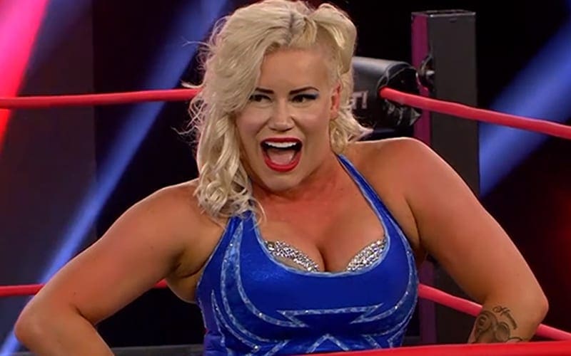 Taya Valkyrie Signs WWE Contract