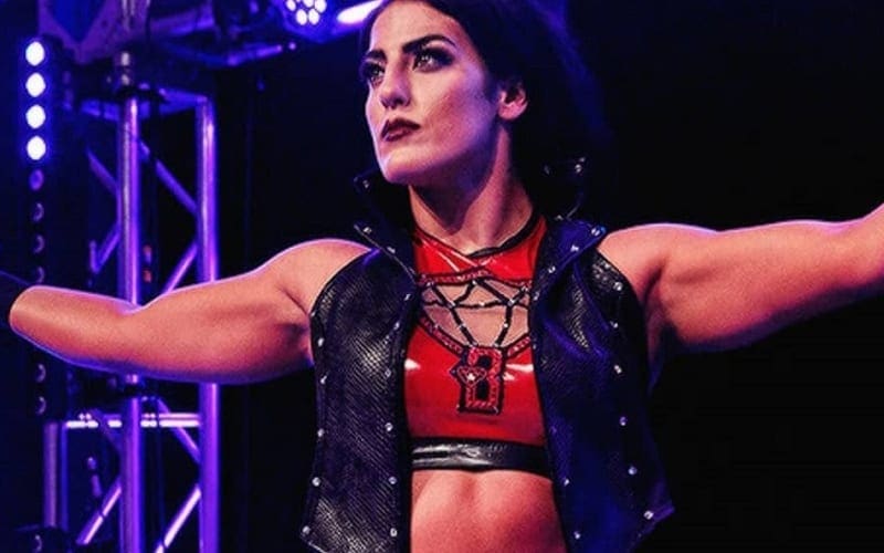 Tessa Blanchard Spotted Training With Sasha Banks And Other WWE Superstars