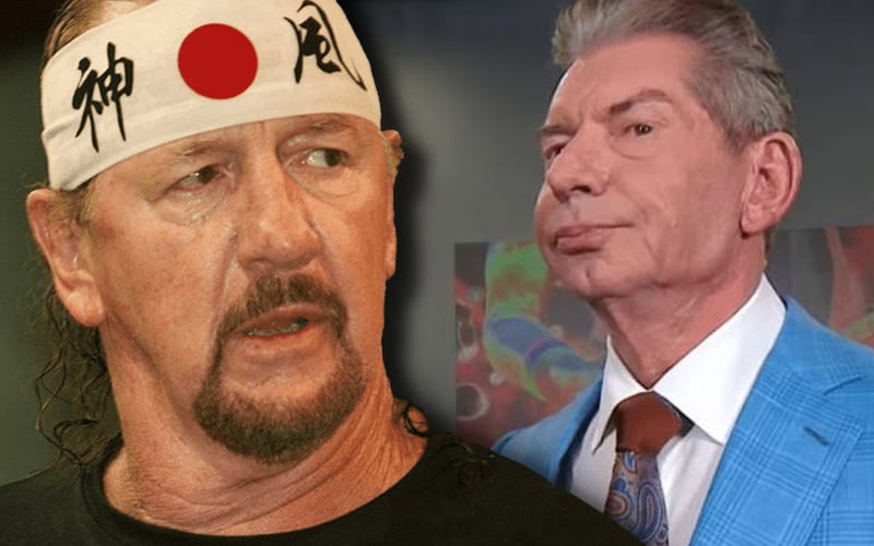 Terry Funk Wants AEW’s Exploding Barbed Wire Match To ‘Wake Up’ Vince McMahon