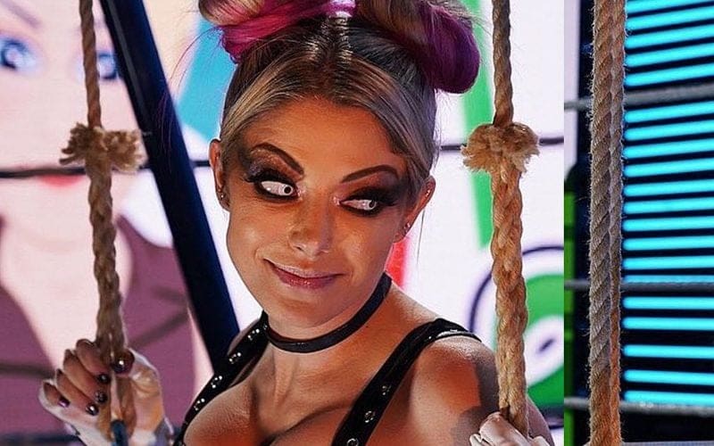 Alexa Bliss Checks In With Fans During Her WWE Hiatus