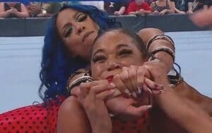 Sasha Banks Turns On Bianca Belair During WWE SmackDown Return Sasha Banks Turns On Bianca Belair During WWE SmackDown Return