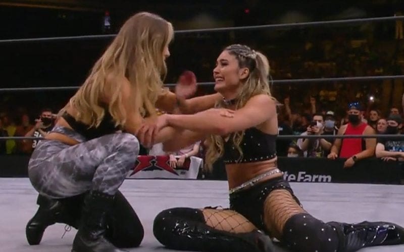 Anna Jay Returns From Injury During AEW Dynamite