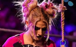 Fans Left In Droves During Alexa Bliss & Charlotte Flair Segment On WWE RAW Fans Left In Droves During Alexa Bliss & Charlotte Flair Segment On WWE RAW