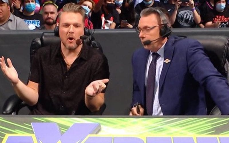 Major Botch During WWE Extreme Rules Commentary Causes Confusion