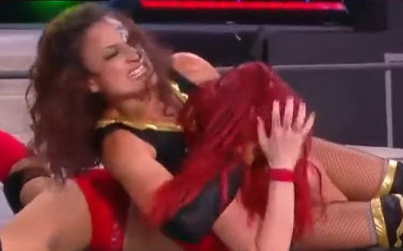 Ivelisse Puts Blame On Thunder Rosa For Their Disastrous AEW Match