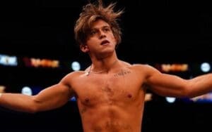 Hook Blows Up As Twitter Trend After AEW Debut Hook Blows Up As Twitter Trend After AEW Debut