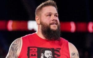 Kevin Owens Signs New WWE Contract Kevin Owens Signs New WWE Contract