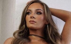 Anna Jay Stuns In Revealing Photo Drop Anna Jay Stuns In Revealing Photo Drop