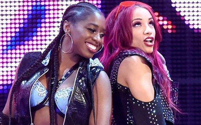 Sasha Banks & Naomi Dance To Dua Lipa During SmackDown Commercial Break