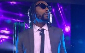 Shane Swerve Strickland Signs Contract At AEW Revolution Shane Swerve Strickland Signs Contract At AEW Revolution