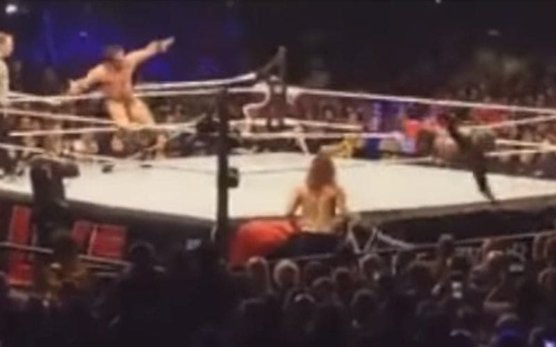 Bobby Lashley Falls Out Of Ring After Rope Breaks During WWE Live Event