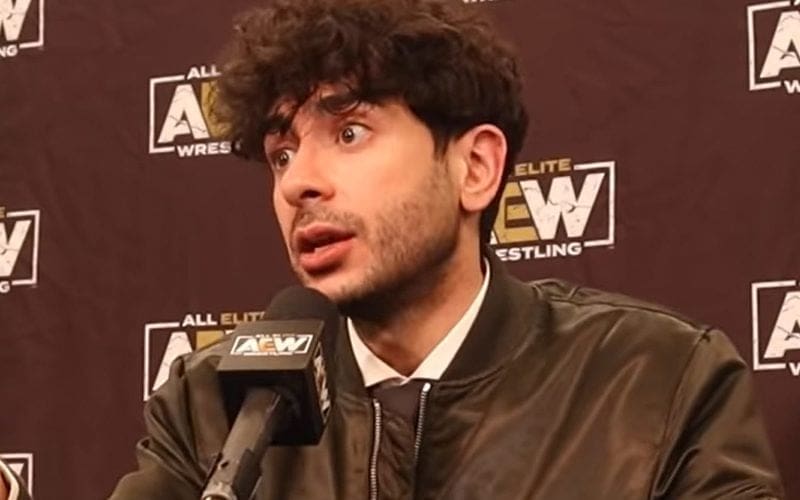 Tony Khan Asks AEW Referee To ‘Tighten Up’ His Officiating