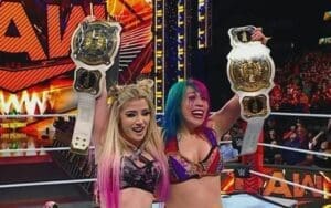 Alexa Bliss & Asuka Win Women’s Tag Titles During WWE Raw Alexa Bliss & Asuka Win Women's Tag Titles During WWE Raw