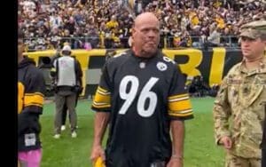 Kurt Angle Spotted At Pittsburgh Steelers Game Kurt Angle Spotted At Pittsburgh Steelers Game