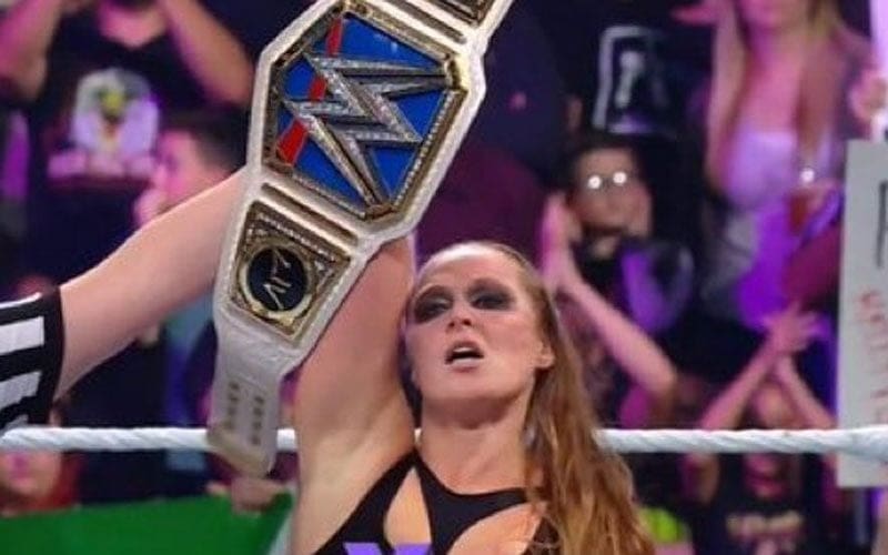 Ronda Rousey Wins SmackDown Women’s Title At Extreme Rules