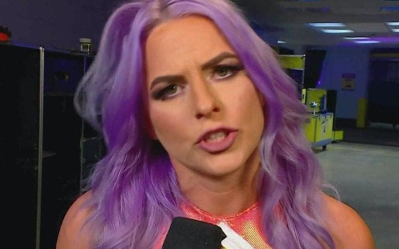 Candice LeRae Returns From Injury During WWE Raw