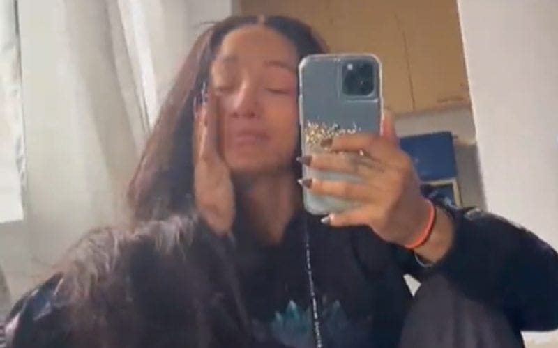 Sasha Banks Drops Video Of Her Crying With New Unseen Candid Footage